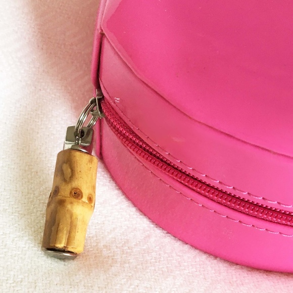 Hot Pink Mini Round Jewellery Case - Picture 4 of 6